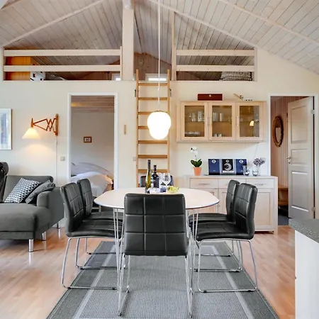 Razmo - 300m From The Sea By Interhome